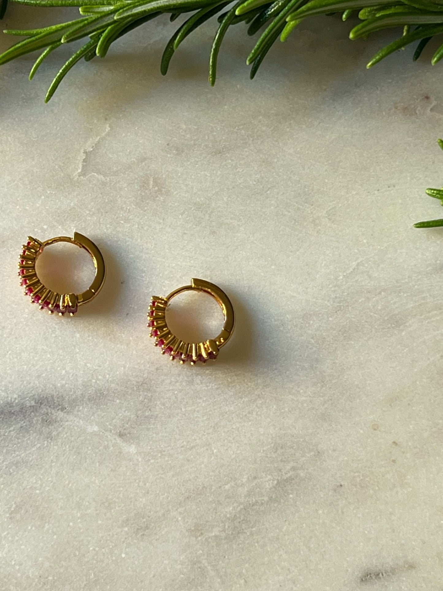 LOVE PINK HUGGIE HOOPS GOLD